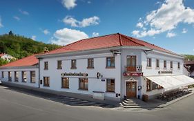 Restaurace Hotel Praha